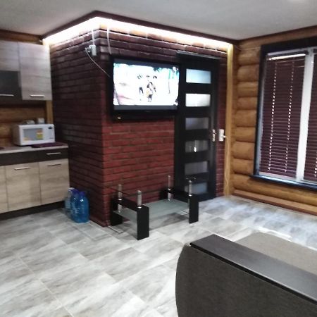 Гостевой Дом Фестивальный Kyjev Exteriér fotografie